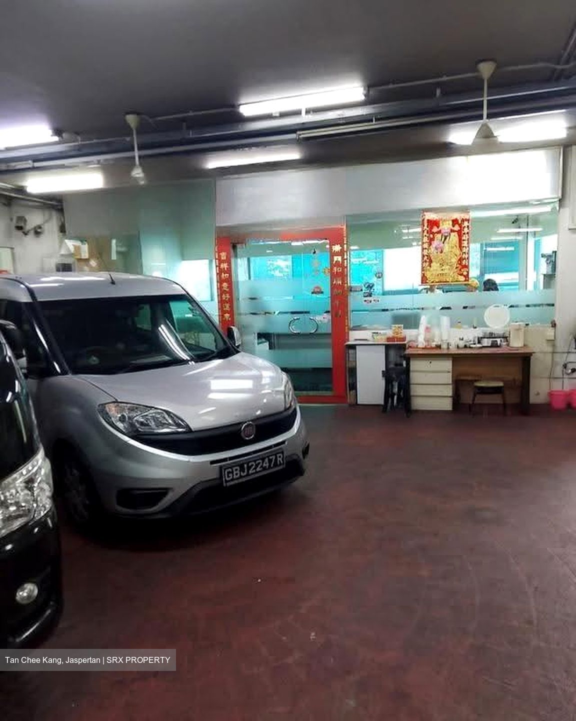 Automobile Megamart (D14), Factory #626819691